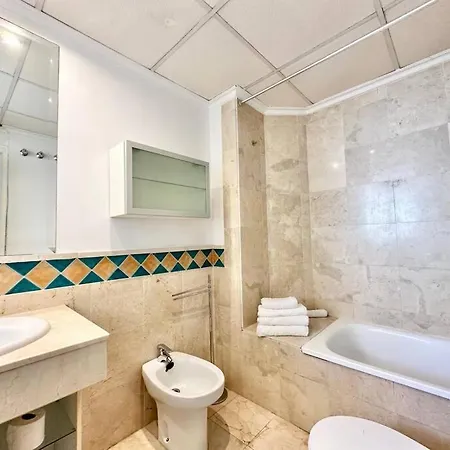 Banana Ii - Eaw Homes * Marbellac